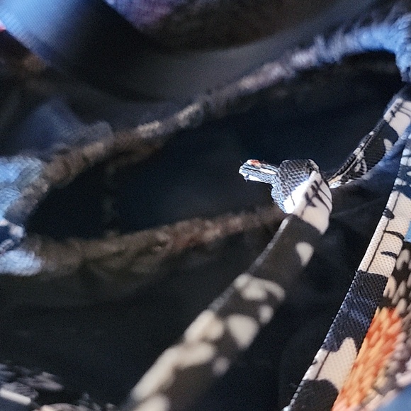 Like New Vera Bradley ReActive Family Tote Bag! Very Large! - Picture 4 of 7